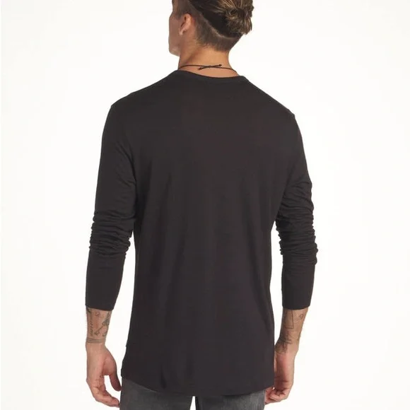 PAKA Classic Black Long Sleeve Crewneck Tee - Picture 2 of 11